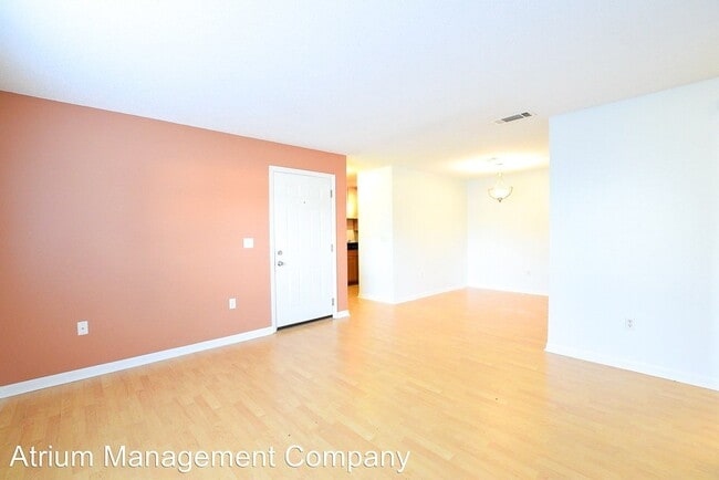 2528 E Washington St in Orlando, FL - Building Photo - Building Photo