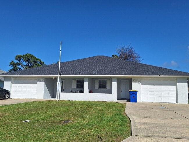 3315 India Palm Dr in Edgewater, FL - Building Photo - Building Photo