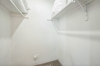 9024 Northgate Blvd, Unit 2363 in Austin, TX - Building Photo - Building Photo