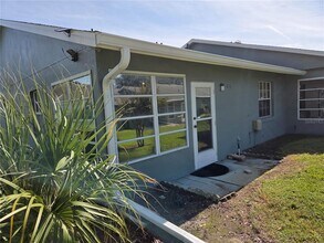 6788 Basswood Cir in Zephyrhills, FL - Building Photo - Building Photo