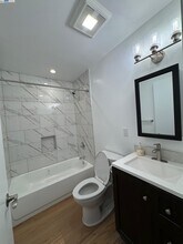 716 Foothill Blvd in Oakland, CA - Building Photo - Building Photo