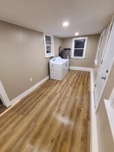 130 Woodlawn Ave in Mountain Top, PA - Foto de edificio - Building Photo