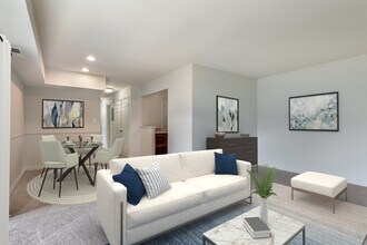 The Apartments at Saddle Brooke in Cockeysville, MD - Foto de edificio - Building Photo