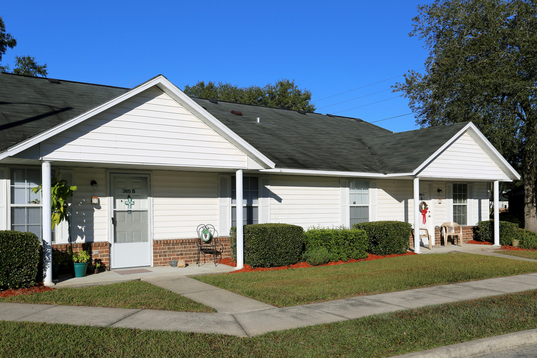 Water Oak Apartments in Orange City, FL - Building Photo