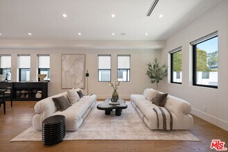4299 Elmer Ave in Los Angeles, CA - Building Photo - Building Photo
