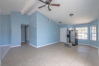 9716 Center Rd in Laredo, TX - Building Photo - Building Photo