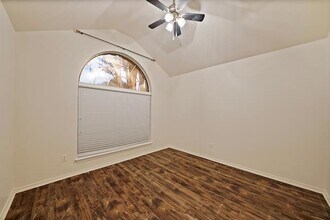 1514 Hayloft Ln in Granbury, TX - Building Photo - Building Photo