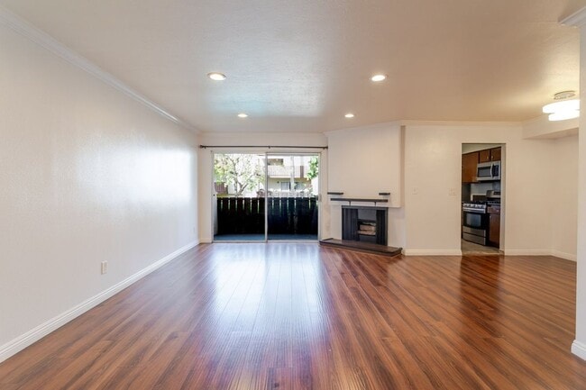 property at 14990 Victory Blvd