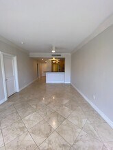 220 E Flamingo Rd in Las Vegas, NV - Building Photo - Building Photo
