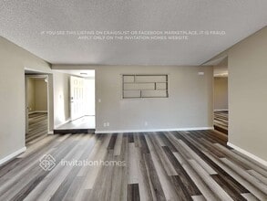 3750 E Crellin Cir in Las Vegas, NV - Foto de edificio - Building Photo