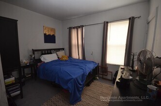 530 Cambridge St, Unit 3 in Boston, MA - Foto de edificio - Building Photo