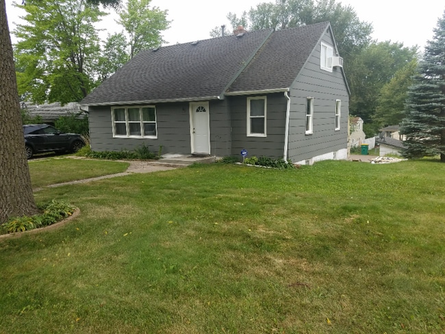 property at 3257 Halifax Ave N