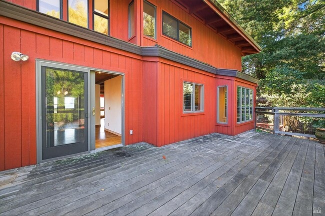 2299 Sobre Vista Rd in Sonoma, CA - Building Photo - Building Photo