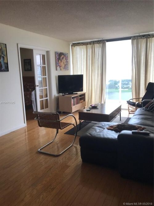 3625 N Country Club Dr-Unit -20H in Aventura, FL - Building Photo - Building Photo