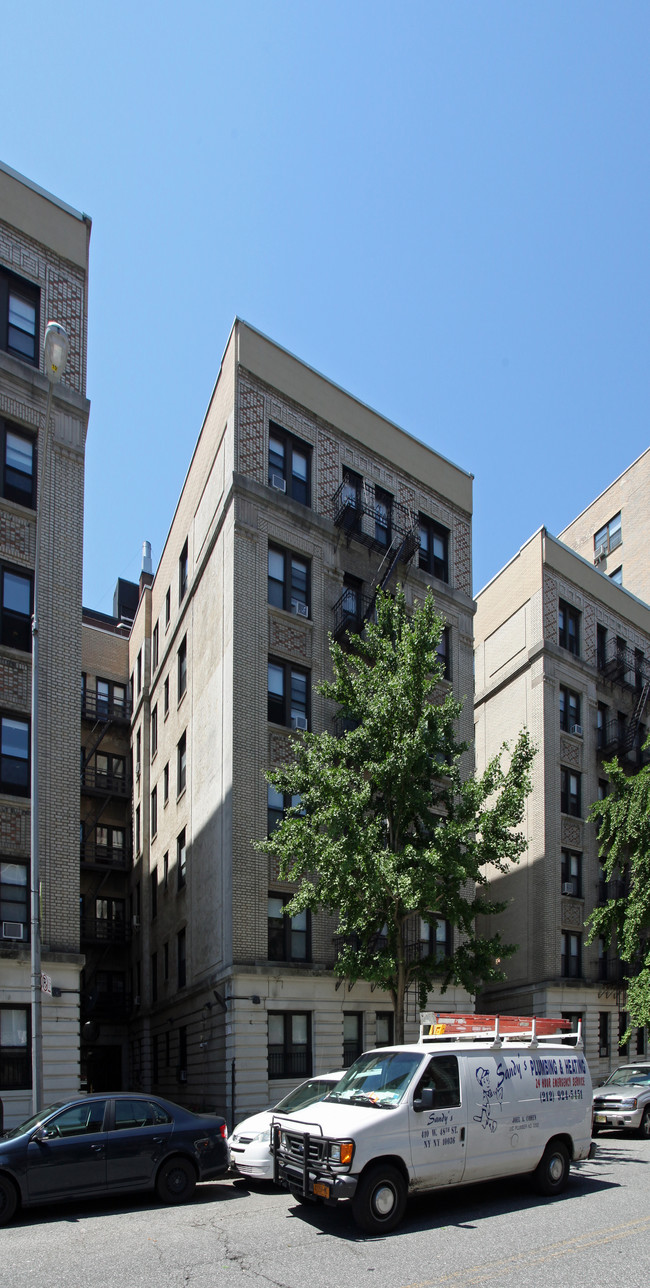 414 W 120th St in New York, NY - Foto de edificio - Building Photo