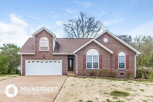 117 New Haven Ct, Unit Lower in Nashville, TN - Building Photo