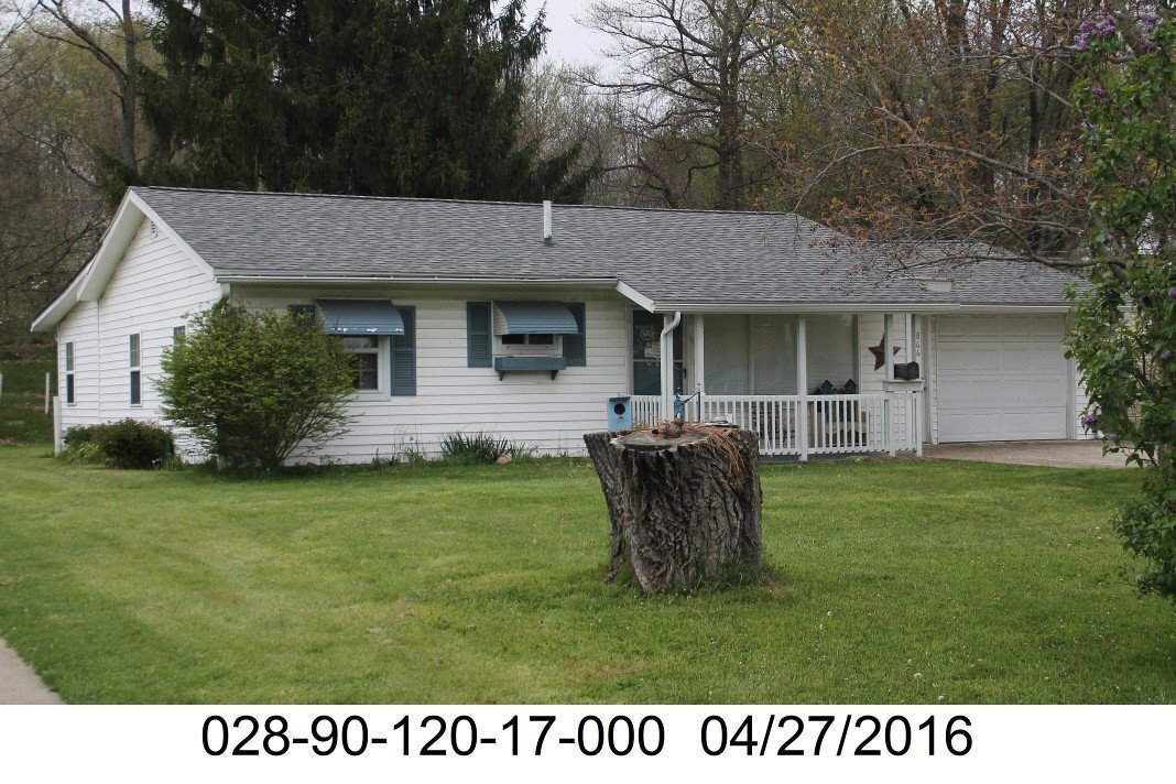 866 Danwood Rd in Mansfield, OH - Building Photo