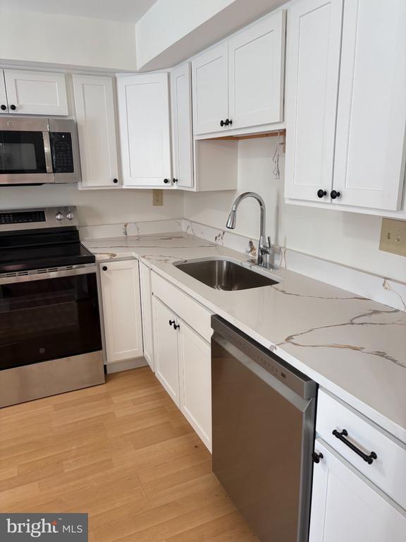 19505 Turtle Dove Terrace in Gaithersburg, MD - Building Photo - Building Photo