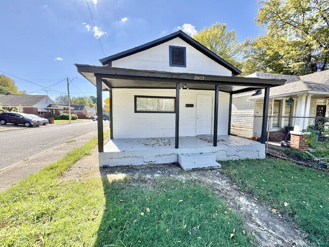 2603 Carnes Ave in Memphis, TN - Building Photo - Building Photo