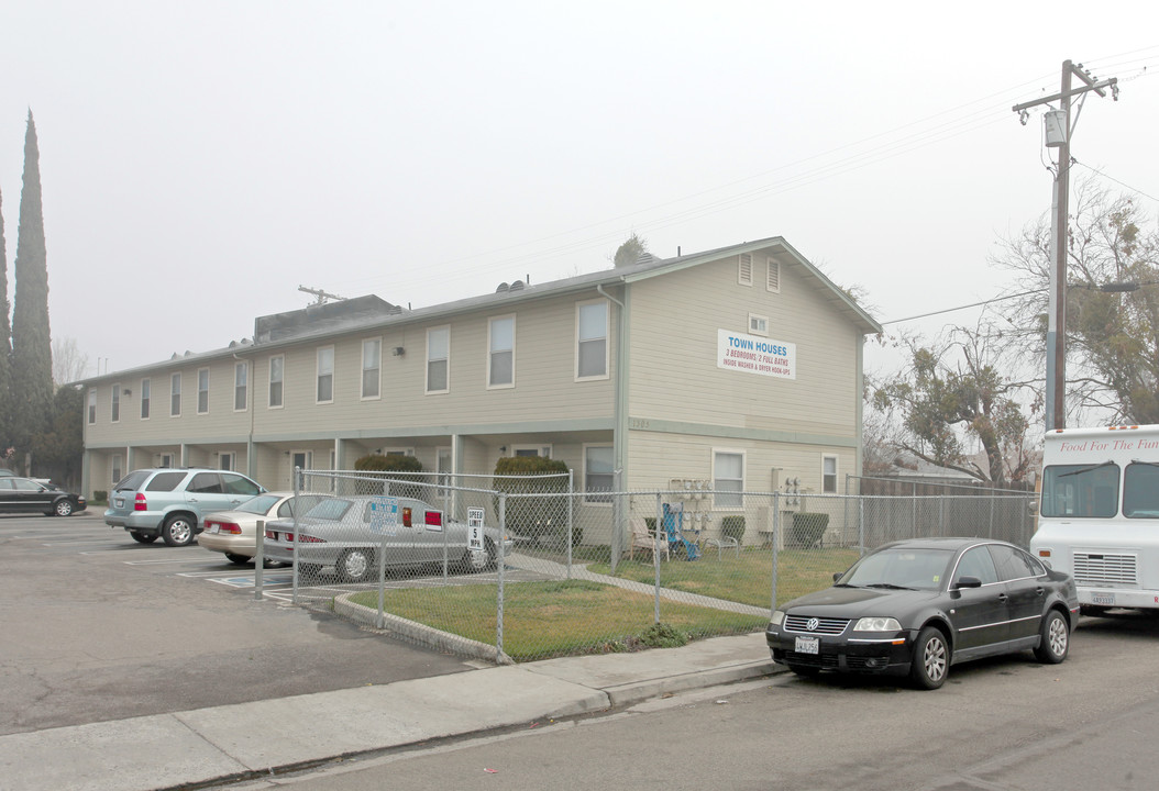 1301 Holm Ave in Modesto, CA - Building Photo