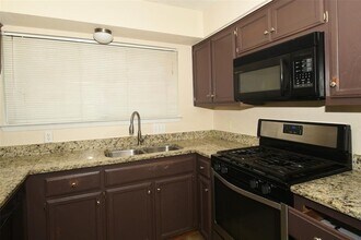 410 Splitrock in Round Rock, TX - Building Photo - Building Photo