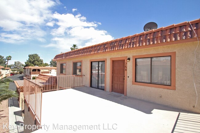 754 Apple Tree Ct in Henderson, NV - Foto de edificio - Building Photo