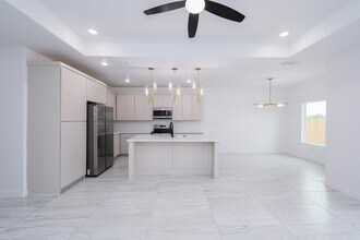 604 Silvana Dr in Laredo, TX - Building Photo - Building Photo