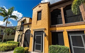 11864 Izarra Way, Unit 1004 in Ft. Myers, FL - Building Photo