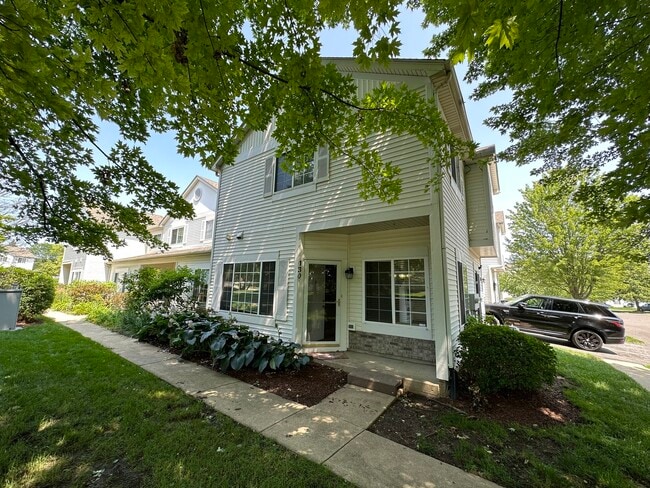 property at 130 Creston Cir