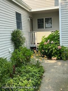 93 Sandalwood Ln in Rhinebeck, NY - Building Photo - Building Photo