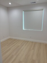 18812 Pendergast Ave in Cupertino, CA - Foto de edificio - Building Photo