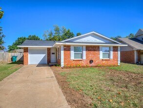 14008 Gateway Dr in Edmond, OK - Building Photo - Building Photo