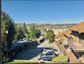 422 S Garfield Ave in Monterey Park, CA - Building Photo