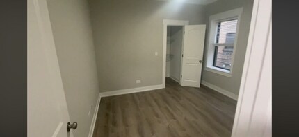 6519 N Newgard Ave, Unit 1D in Chicago, IL - Foto de edificio - Building Photo