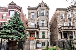 1435 N Washtenaw Ave, Unit 1 in Chicago, IL - Building Photo