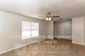 1140 Dorothy Ln in Harker Heights, TX - Building Photo - Building Photo