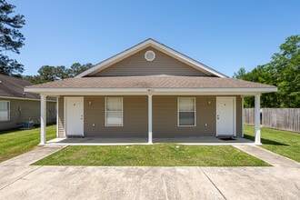 Heatherwood in Hammond, LA - Foto de edificio - Building Photo