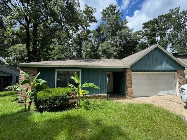2010 Ted Hines Ct in Tallahassee, FL - Building Photo