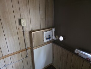 211 W Main St in Pomona Park, FL - Building Photo - Building Photo