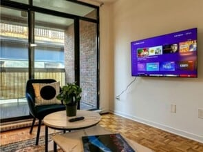 720 Av. Marin in Montréal, QC - Building Photo - Building Photo