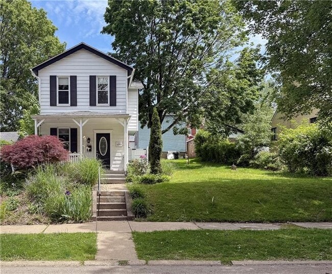property at 644 4th St