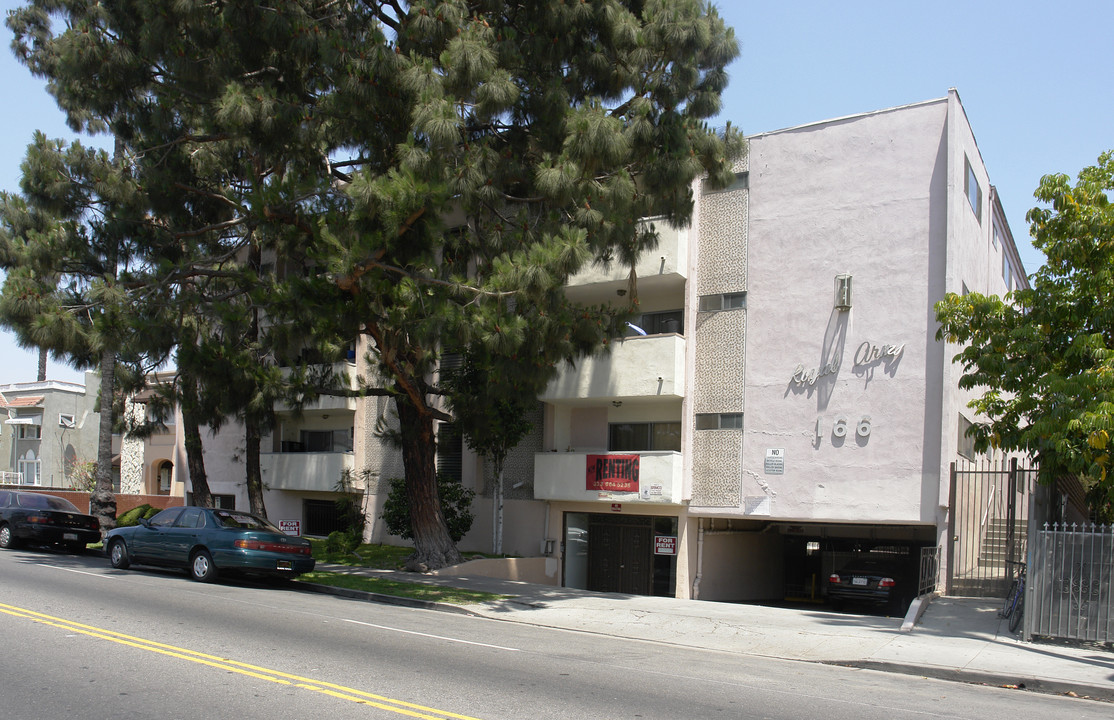 166 N Normandie Ave in Los Angeles, CA - Building Photo