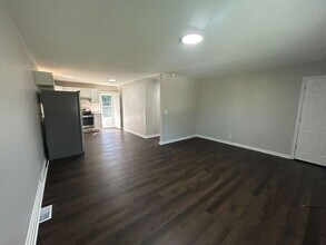 137-137 Pisgah Dr, Unit 137 in Spartanburg, SC - Building Photo - Building Photo