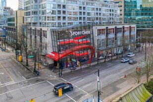 Infinity in Vancouver, BC - Building Photo
