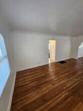 404 Plaza Serena in Ontario, CA - Building Photo - Building Photo