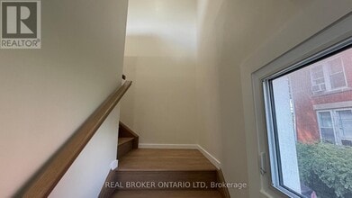 115 B Bidwell St in Tillsonburg, ON - Building Photo - Building Photo