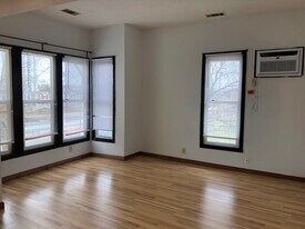 2428 4th Ave in Minneapolis, MN - Building Photo