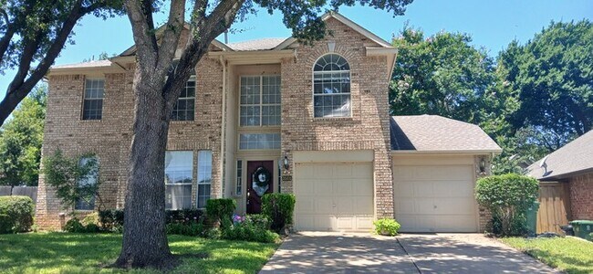 property at 3501 Vista Way