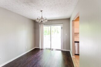 1774 Camperdown Cir in Decatur, GA - Building Photo - Building Photo