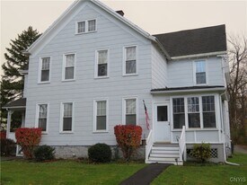 46 Pearl St in New Hartford, NY - Building Photo
